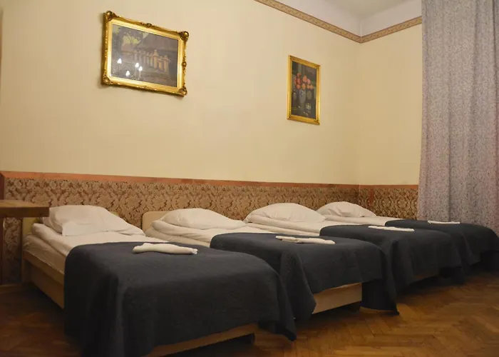 Florian Apartment 8